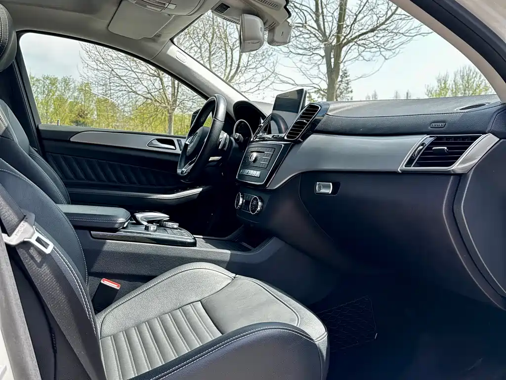 Mercedes-Benz GLE Coupe 2016 — фото 12