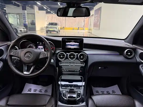 Mercedes-Benz GLC 2018