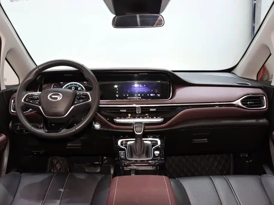 GAC Trumpchi M6 2025 — фото 13
