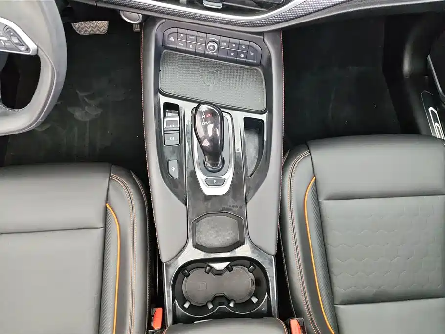 Haval F7 2020 — фото 16