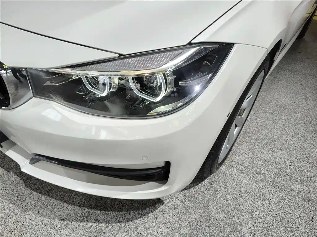 BMW 3 Series GT 2019 — фото 24
