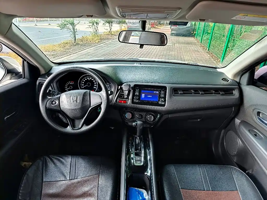 Honda Vezel 2018 — фото 4