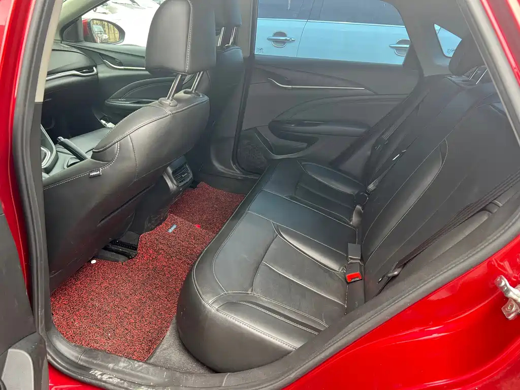 Buick Excelle 2016