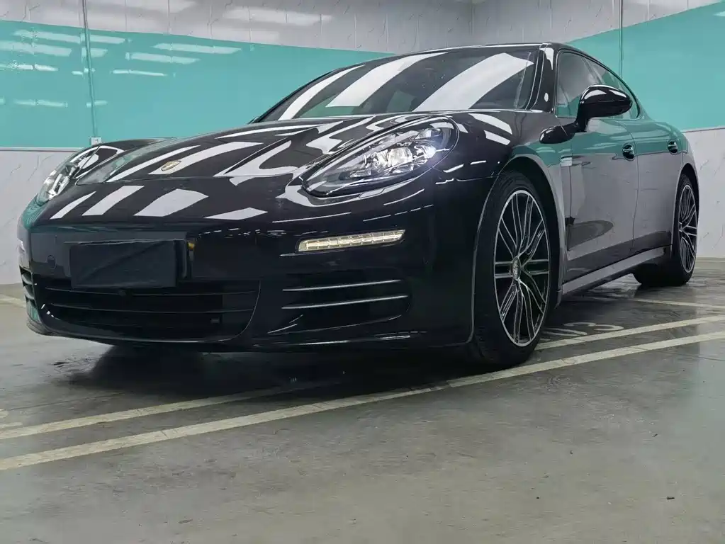 Porsche Panamera 2014 — фото 1