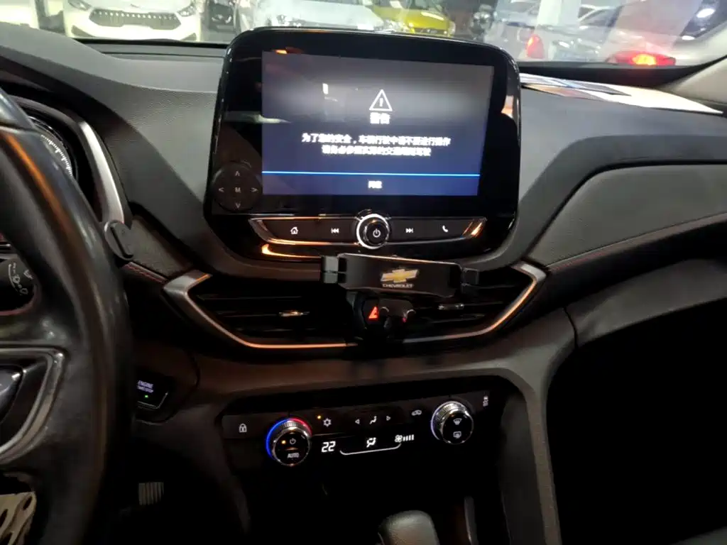 Chevrolet Orlando 2020 — фото 13