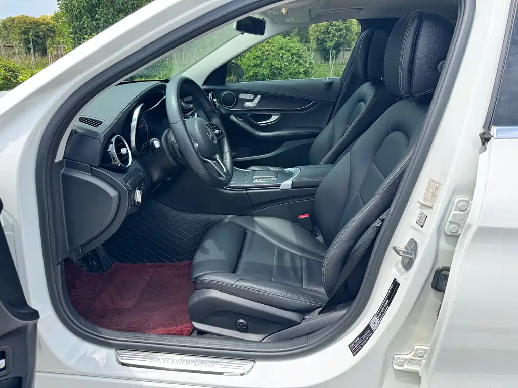 Mercedes-Benz C-Class 2018
