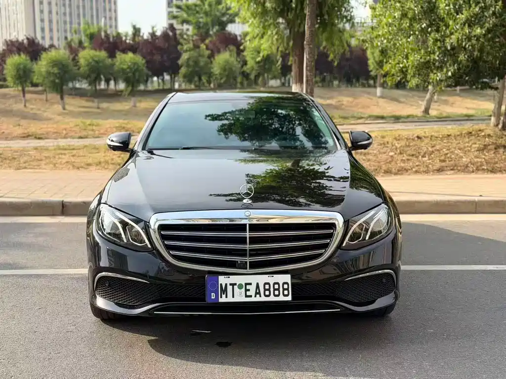 Mercedes-Benz E-Class 2019 — фото 2