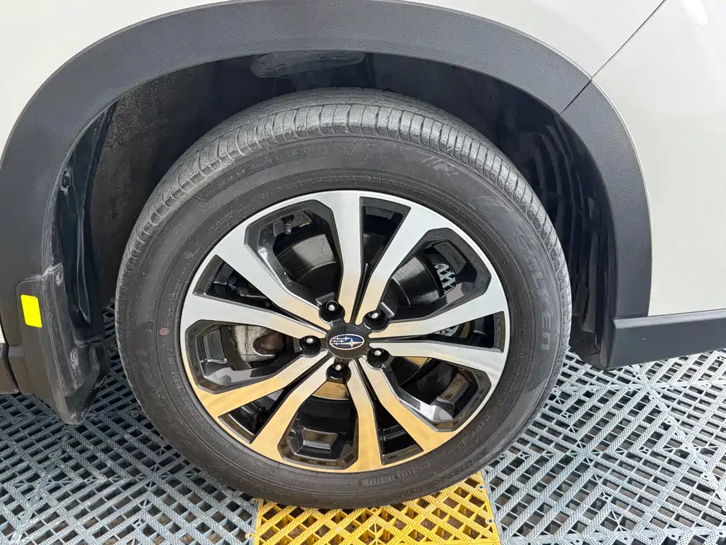 Subaru Forester 2021 — фото 16