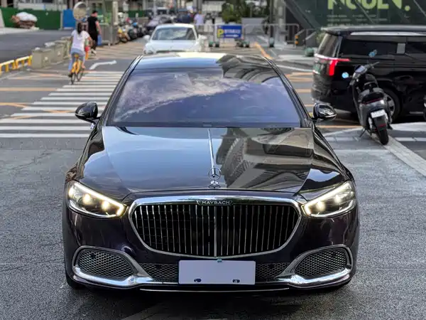 Mercedes-Benz S-Class 2023