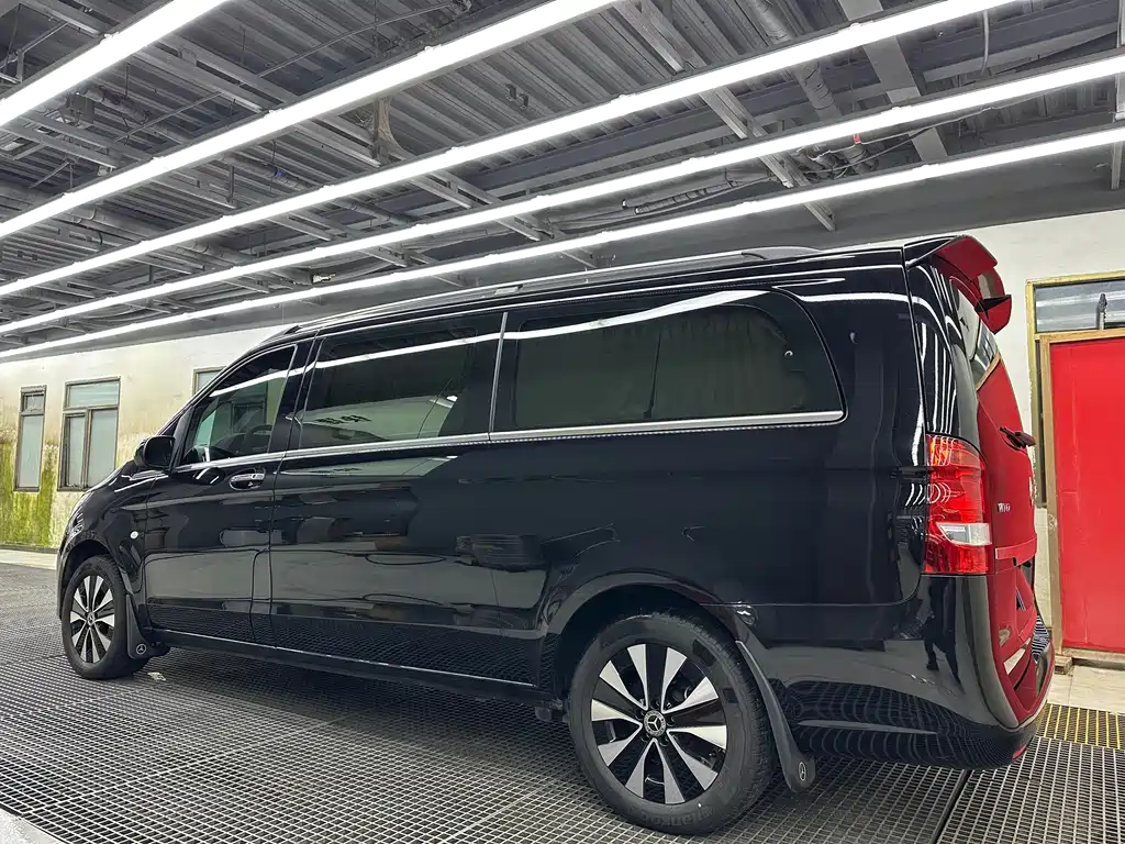 Mercedes-Benz Vito 2022 — фото 14