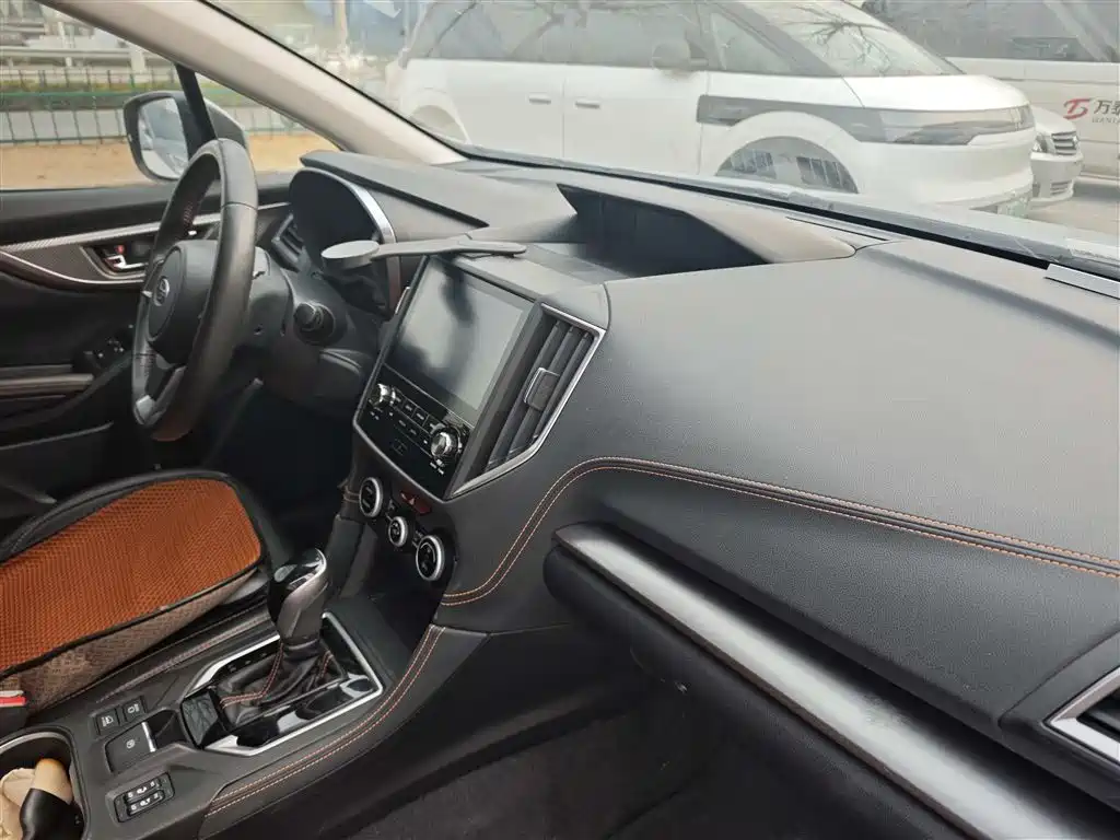 Subaru XV 2021 — фото 8