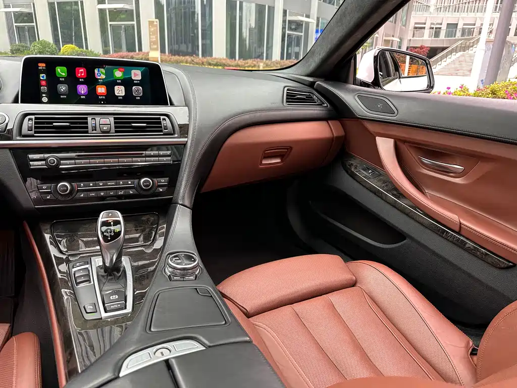BMW 6 Series 2017 — фото 20