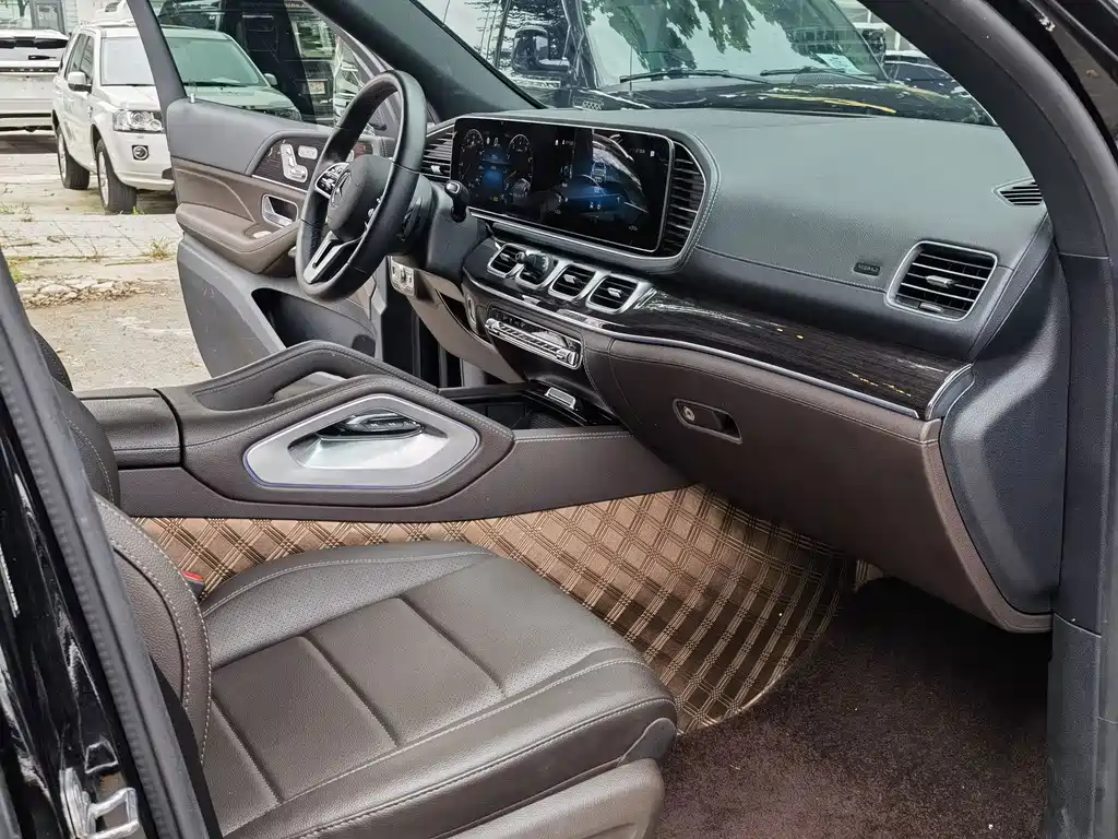 Mercedes-Benz GLS 2022 — фото 10