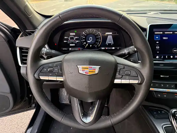 Cadillac CT5 2023