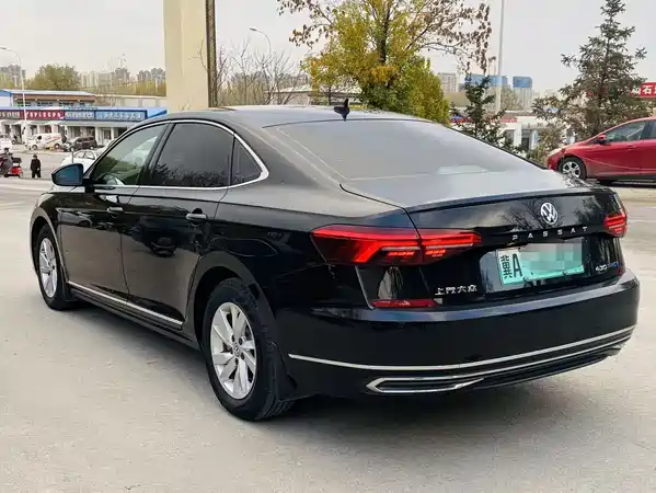 Volkswagen Passat Plug-In Hybrid 2020
