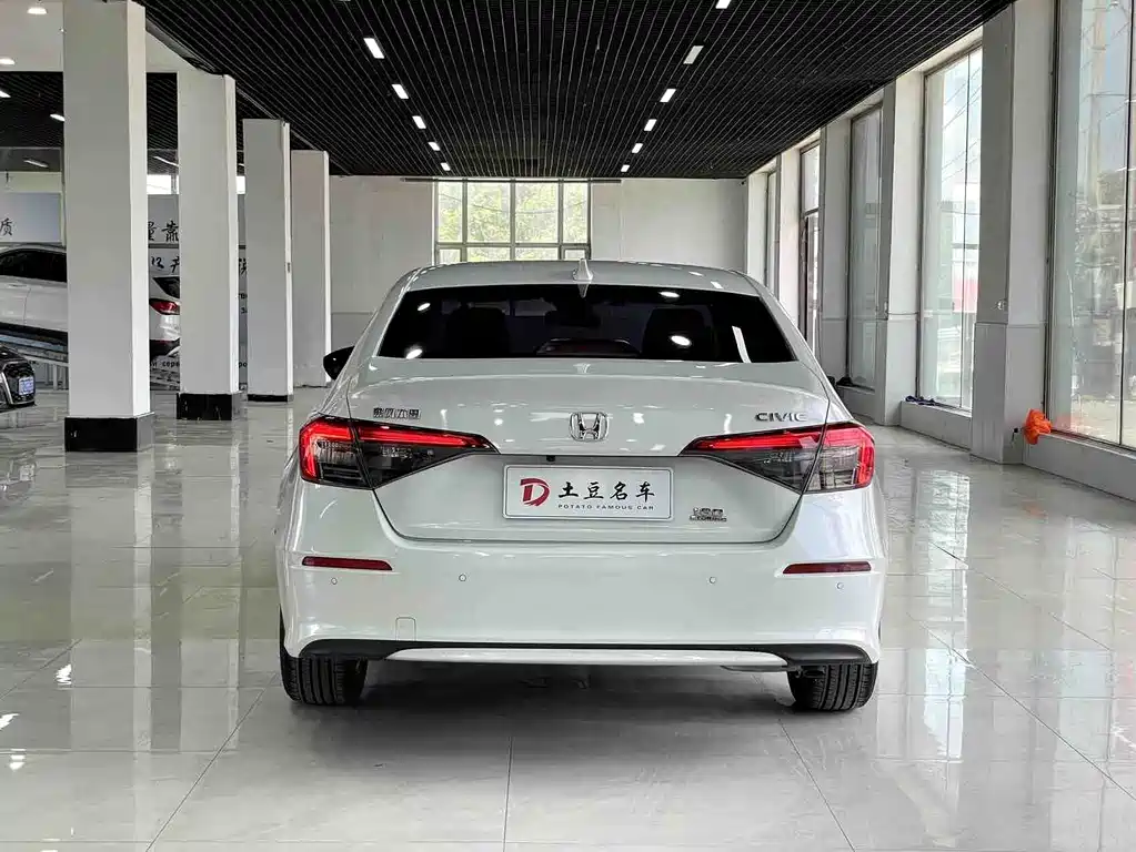 Honda Civic 2021 — фото 5
