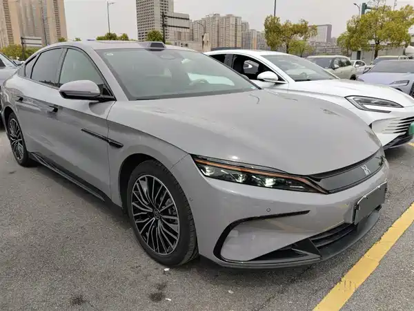 BYD Han 2025