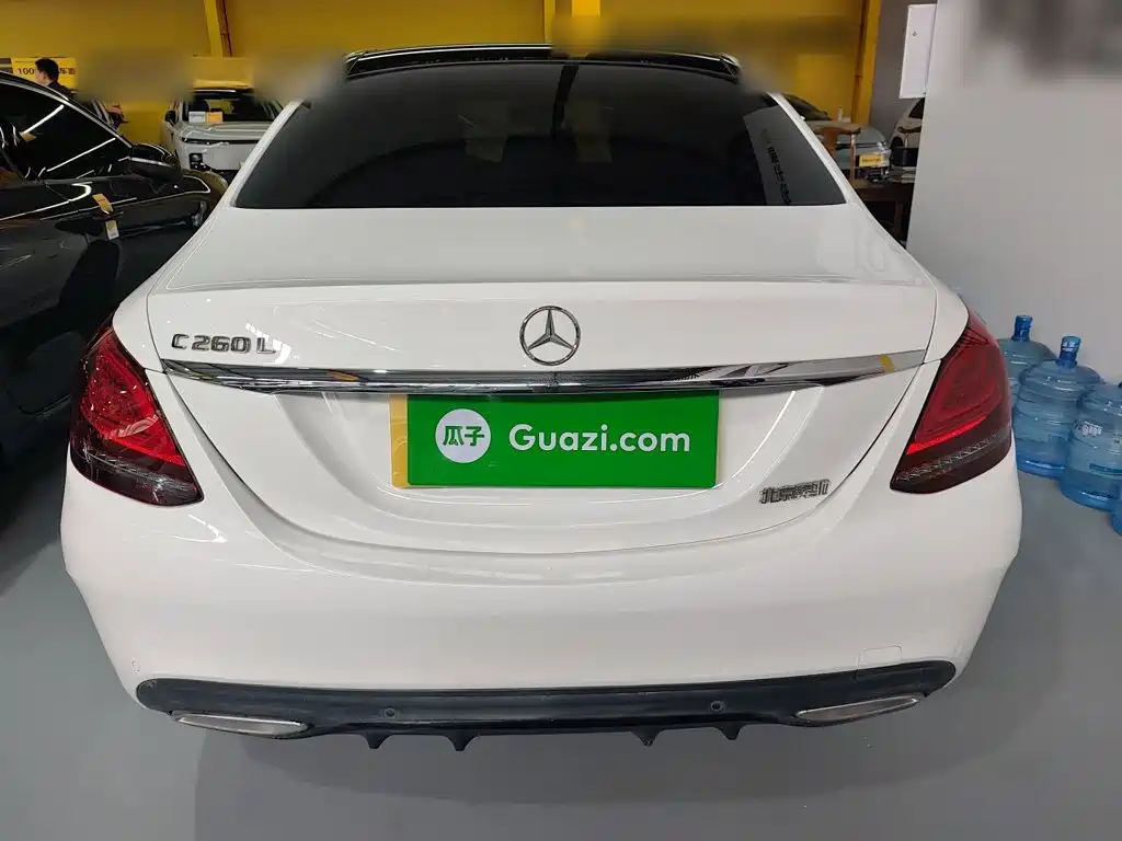 Mercedes-Benz C-Class 2021