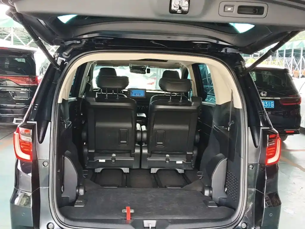 Honda Odyssey 2024 — фото 19