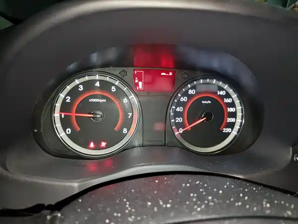 Hyundai Rui Yi 2015