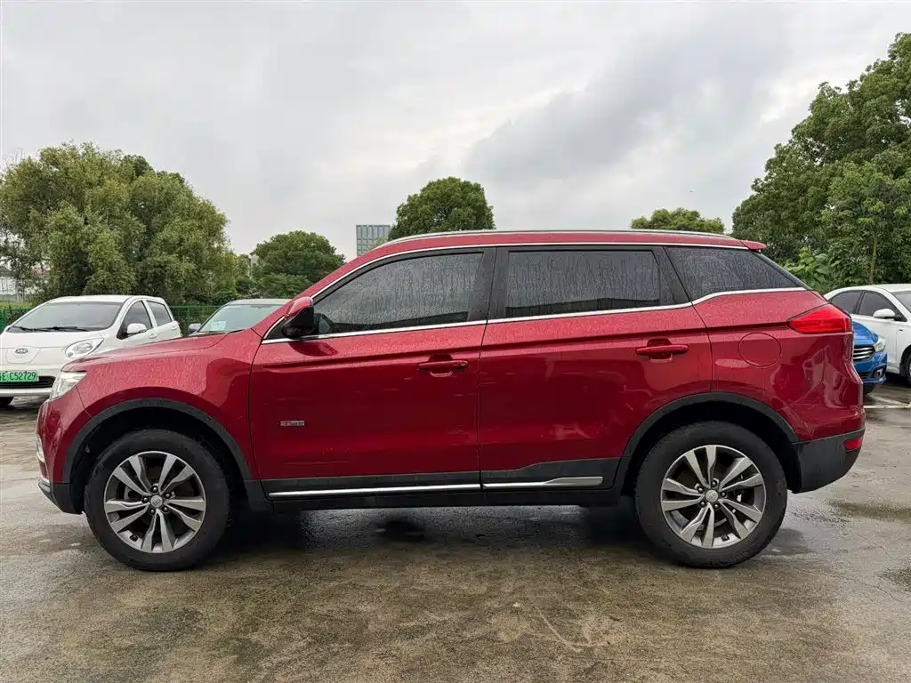 Geely Boyue 2017