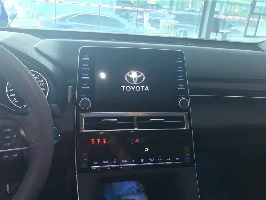 Toyota Avalon 2021 — фото 13