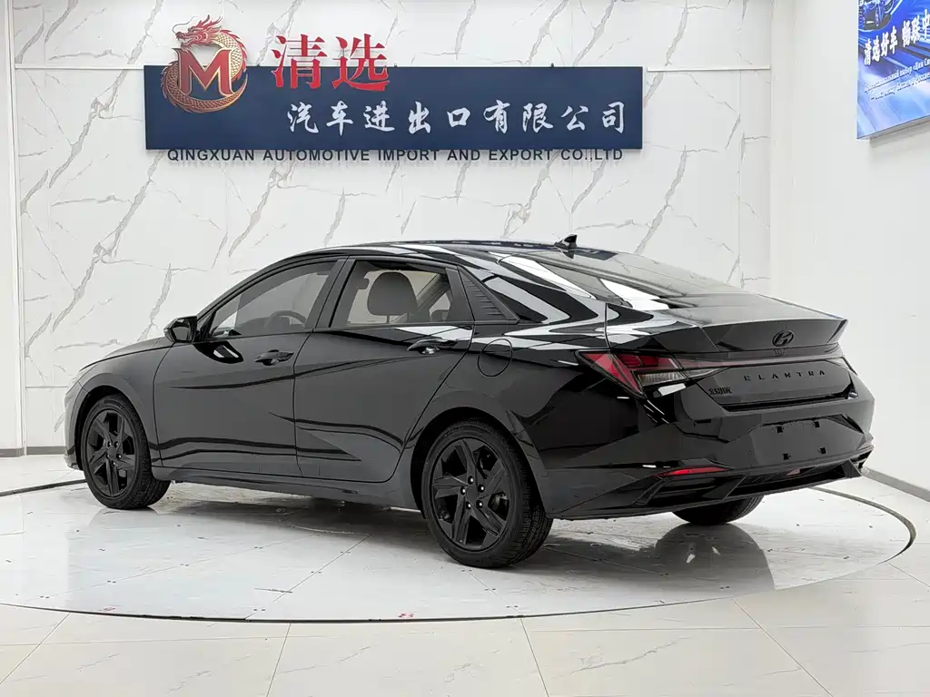 Hyundai Elantra 2022 — фото 4
