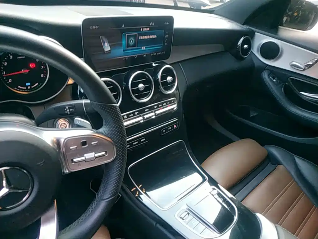 Mercedes-Benz C-Class 2019