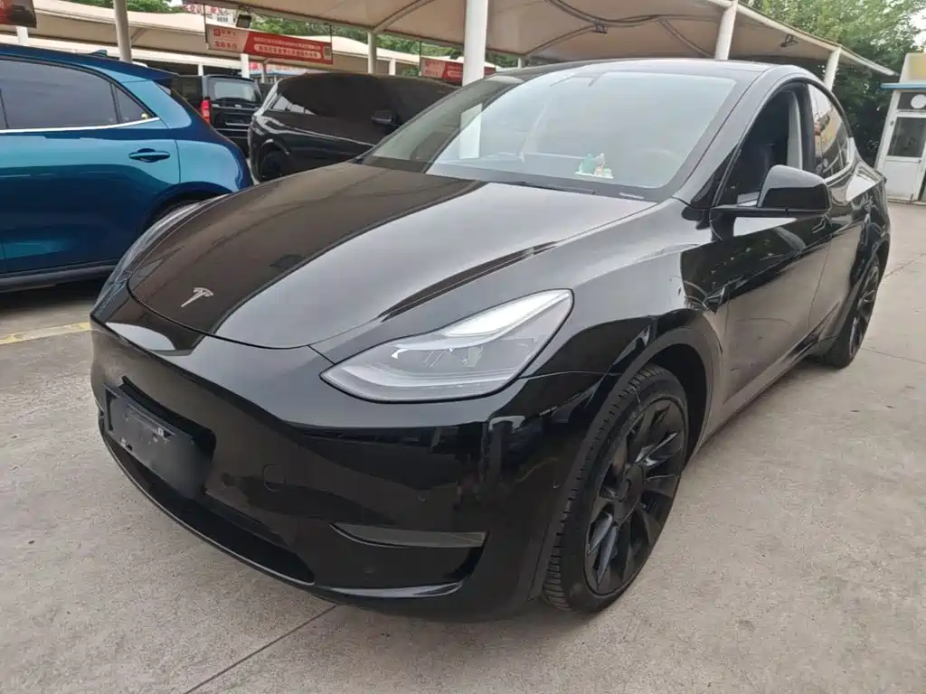 Tesla Model Y 2021 — фото 1