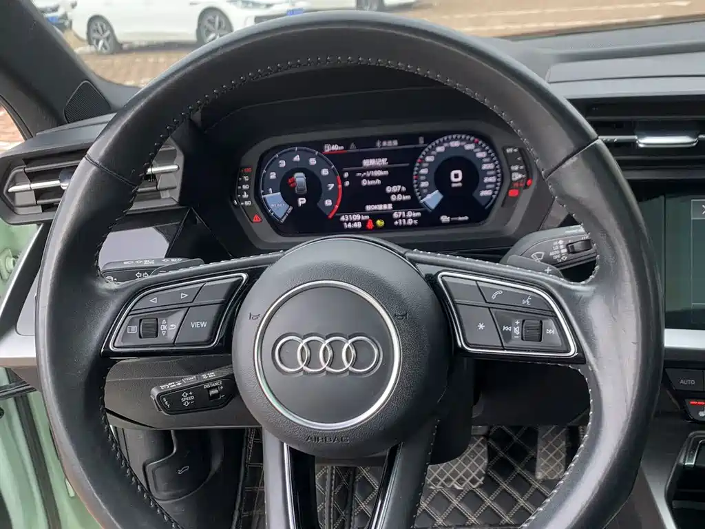 Audi A3 2022 — фото 14