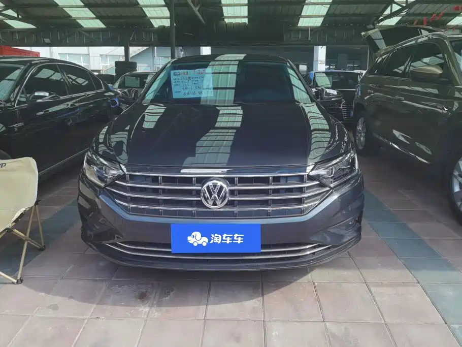 Volkswagen Sagitar 2021