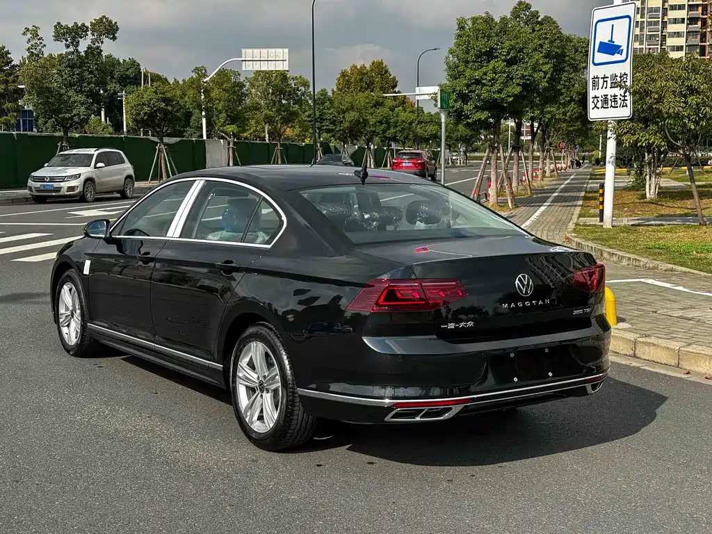 Volkswagen Magotan 2026