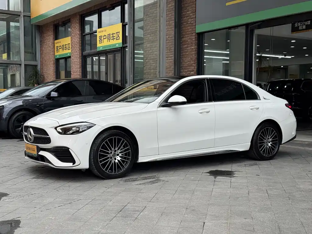 Mercedes-Benz C-Class 2022 — фото 4