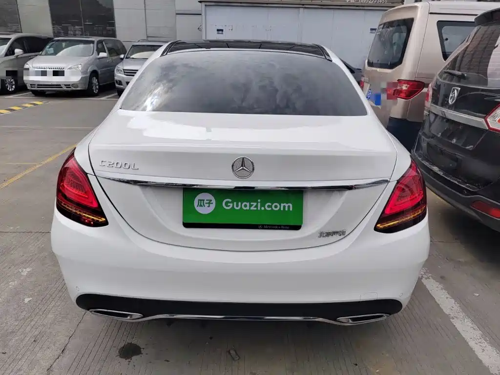 Mercedes-Benz C-Class 2021