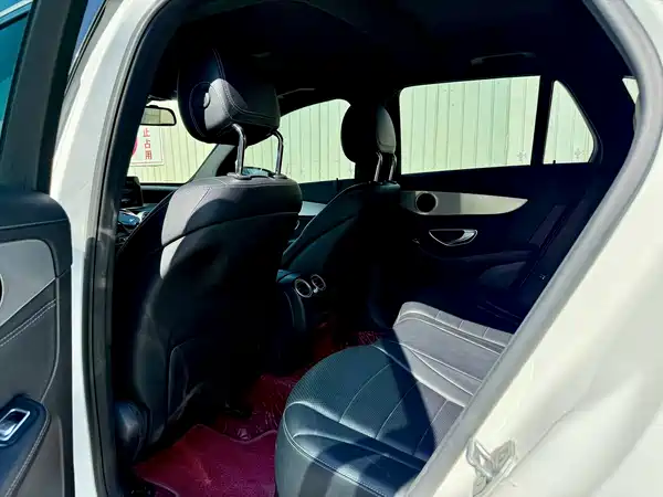 Mercedes-Benz GLC 2016