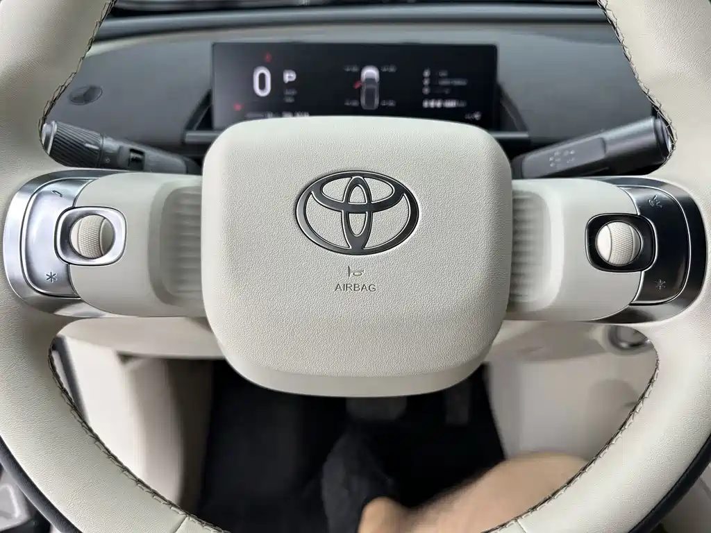 Toyota bZ3X 2025 — фото 14
