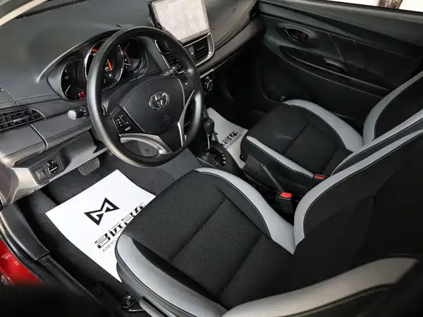 Toyota Yaris L 2022