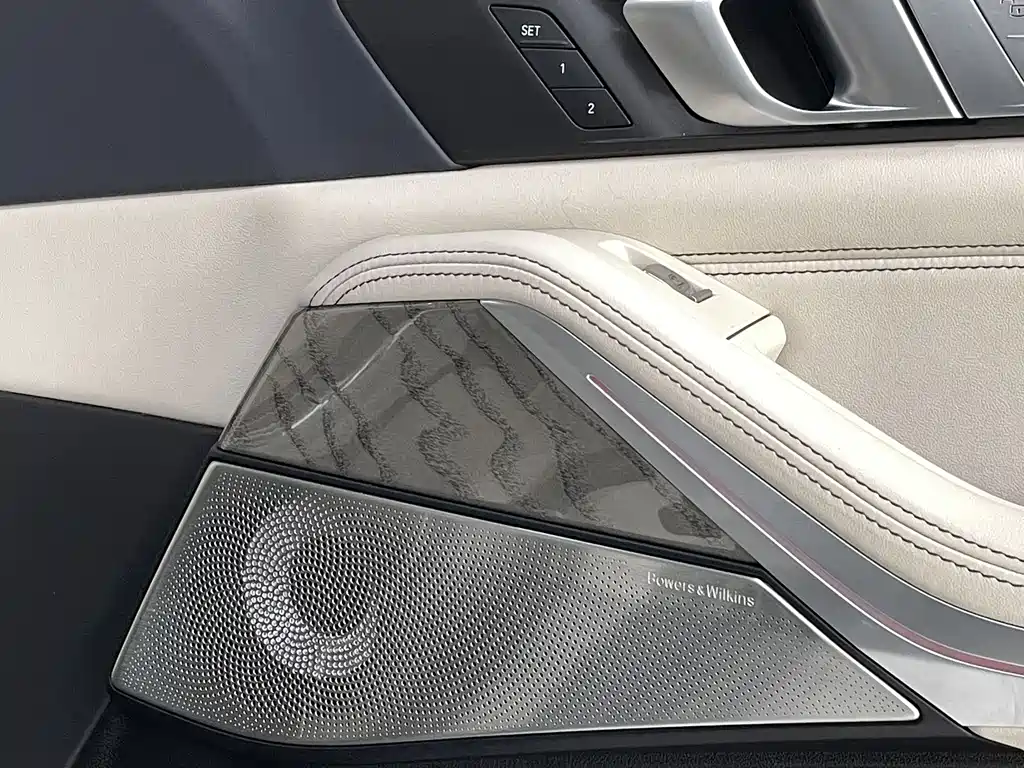 BMW X7 2021 — фото 16