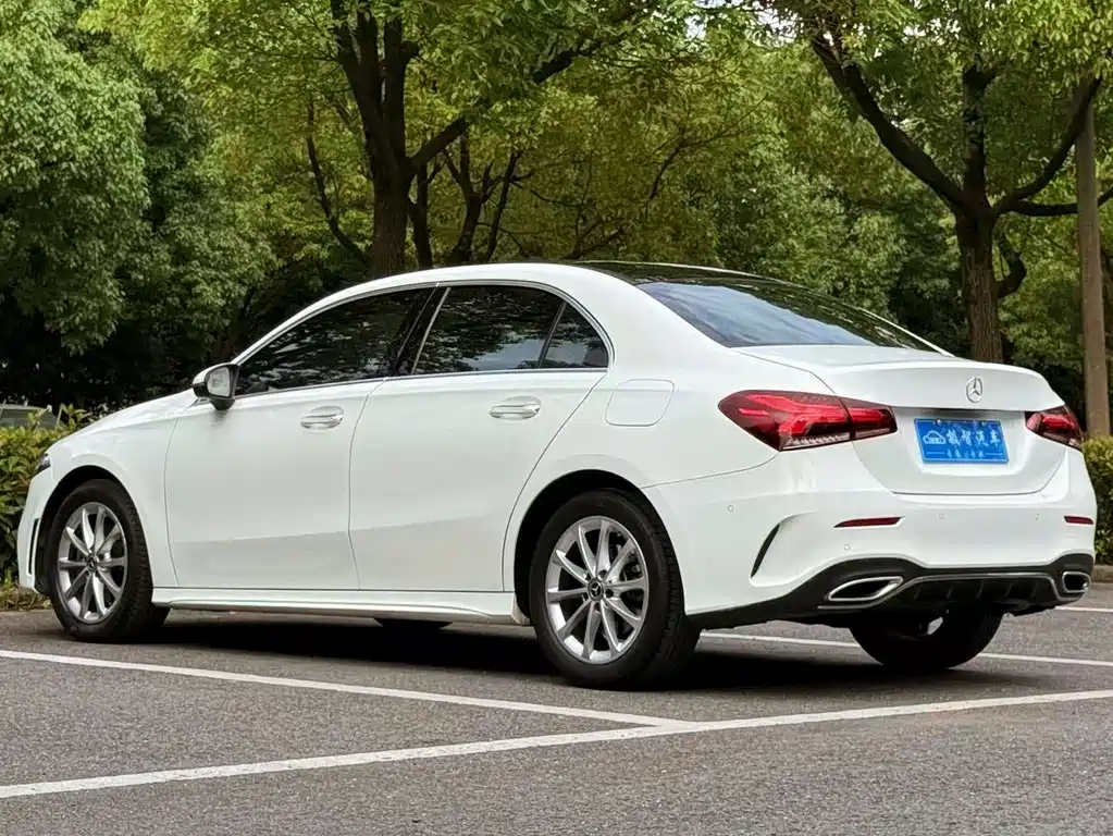 Mercedes-Benz A-Class 2021 — фото 7