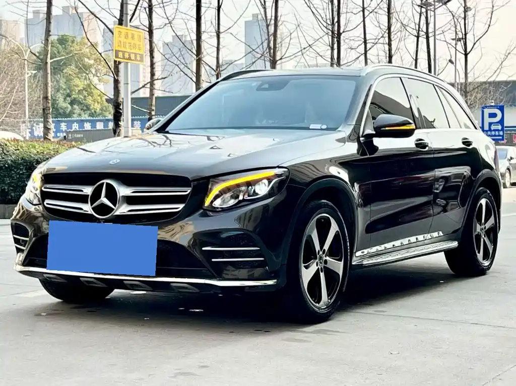 Mercedes-Benz GLC 2017 — фото 1
