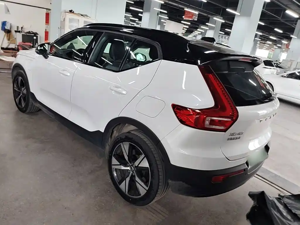 Volvo XC40 NEV 2021