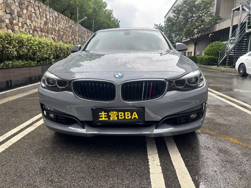 BMW 3 Series GT 2018 — фото 2