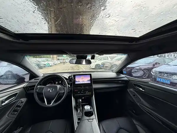 Toyota Avalon 2024