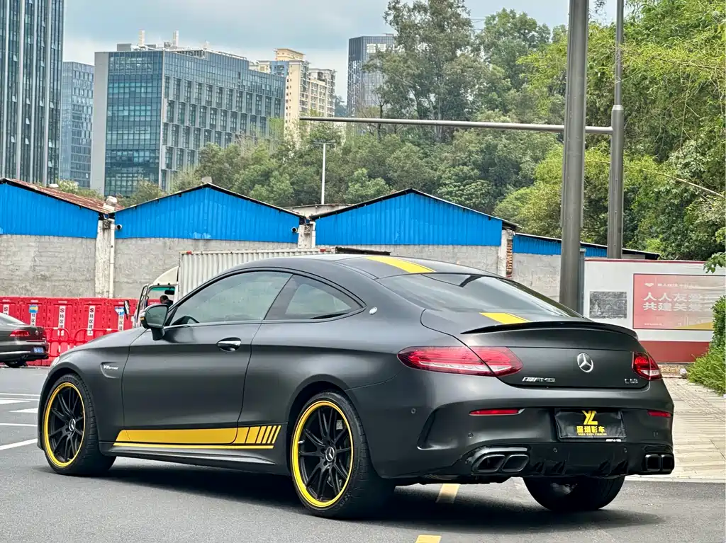 Mercedes-Benz C-Class AMG 2021 — фото 4