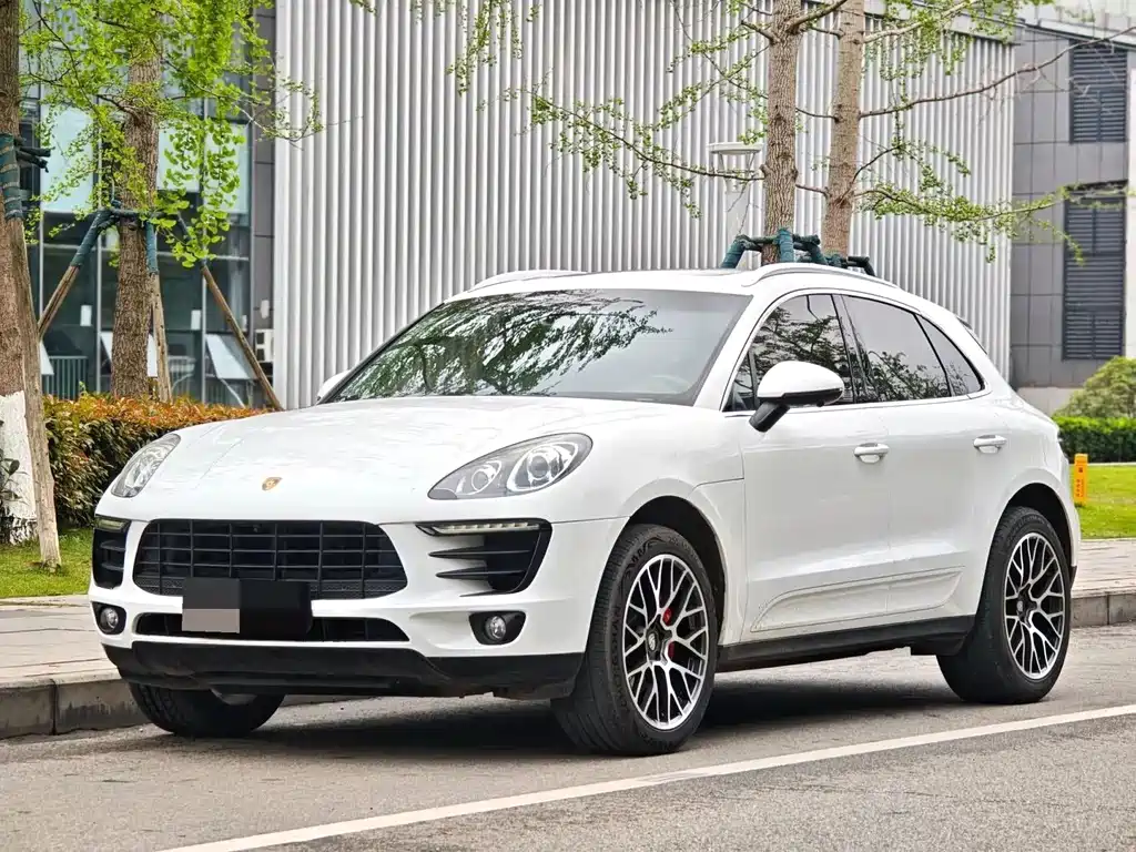 Porsche Macan 2016