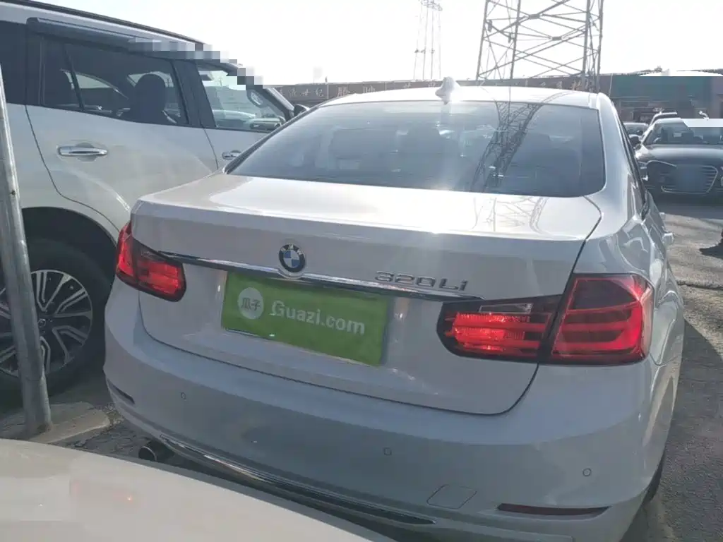 BMW 3 Series 2015