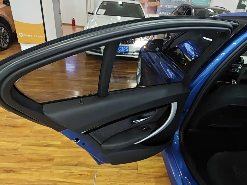 BMW 3 Series 2017