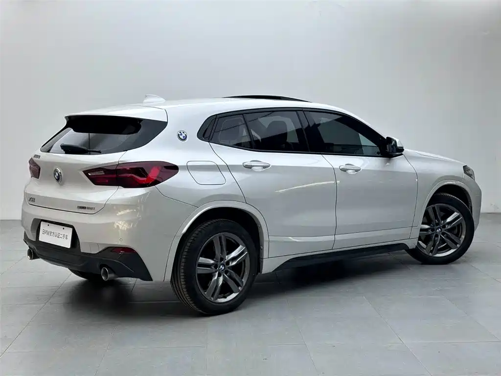 BMW X2 2022 — фото 4