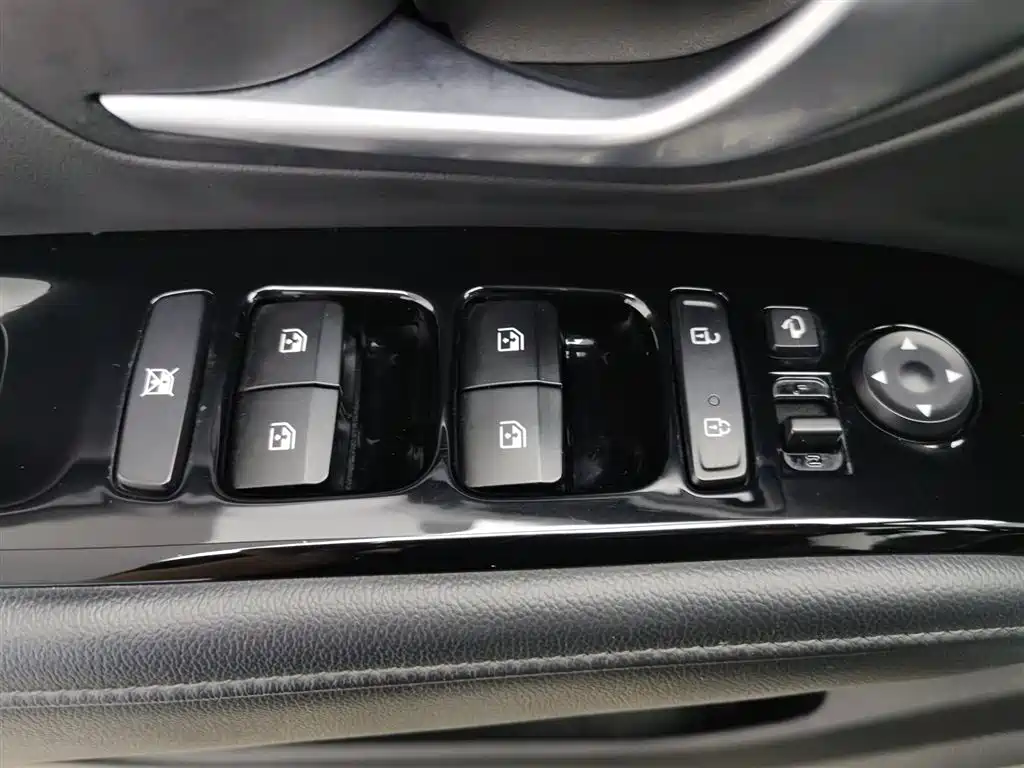 Hyundai Tucson 2023 — фото 9