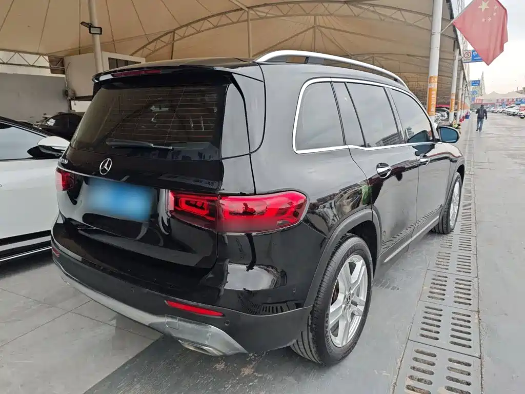 Mercedes-Benz GLB 2022